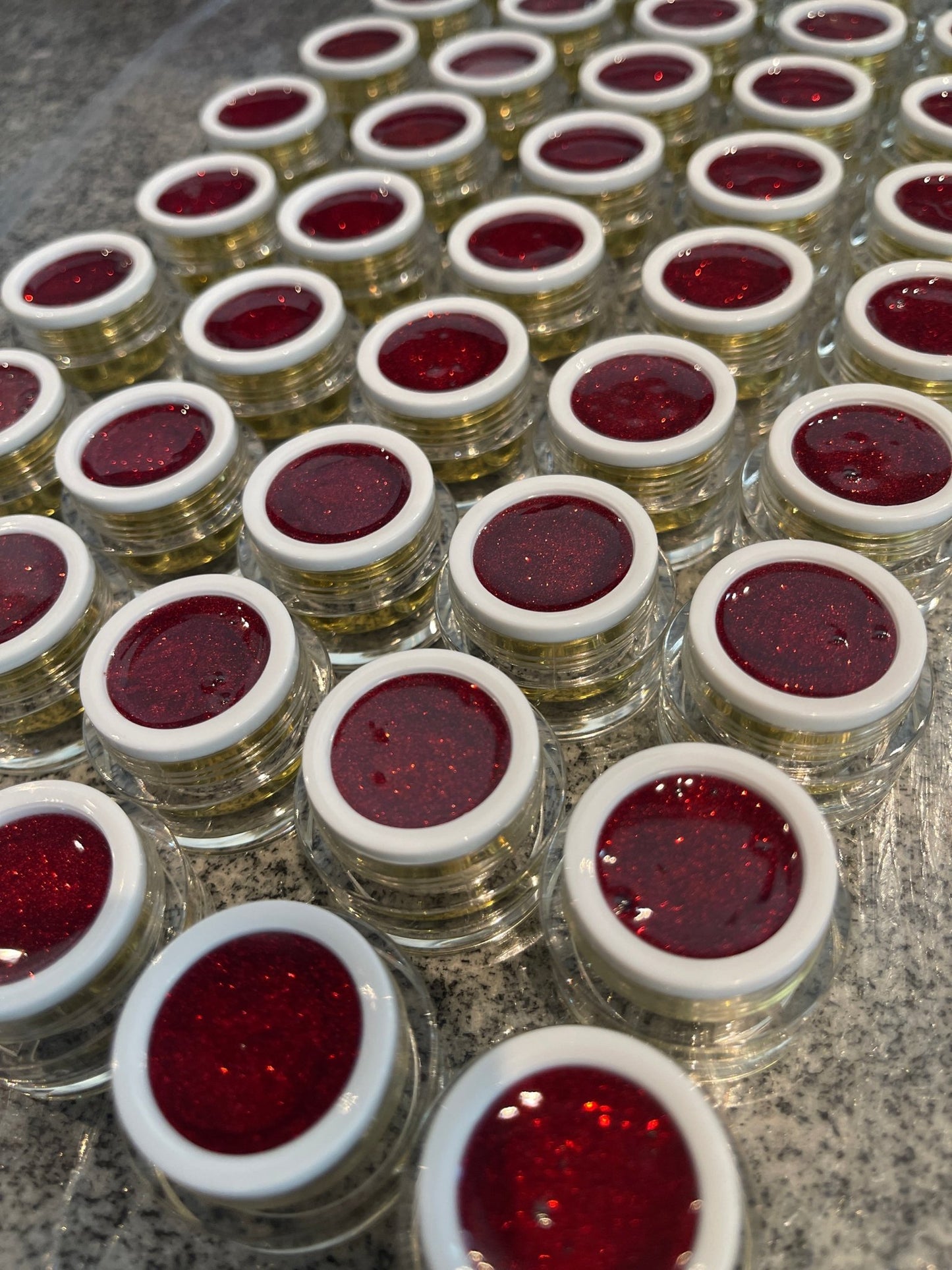 Doriana Cosmetics MAGICALLY Glittergel - Derya Red (Art.-Nr.: C7), 5 ml - Doriana Cosmetics GmbH