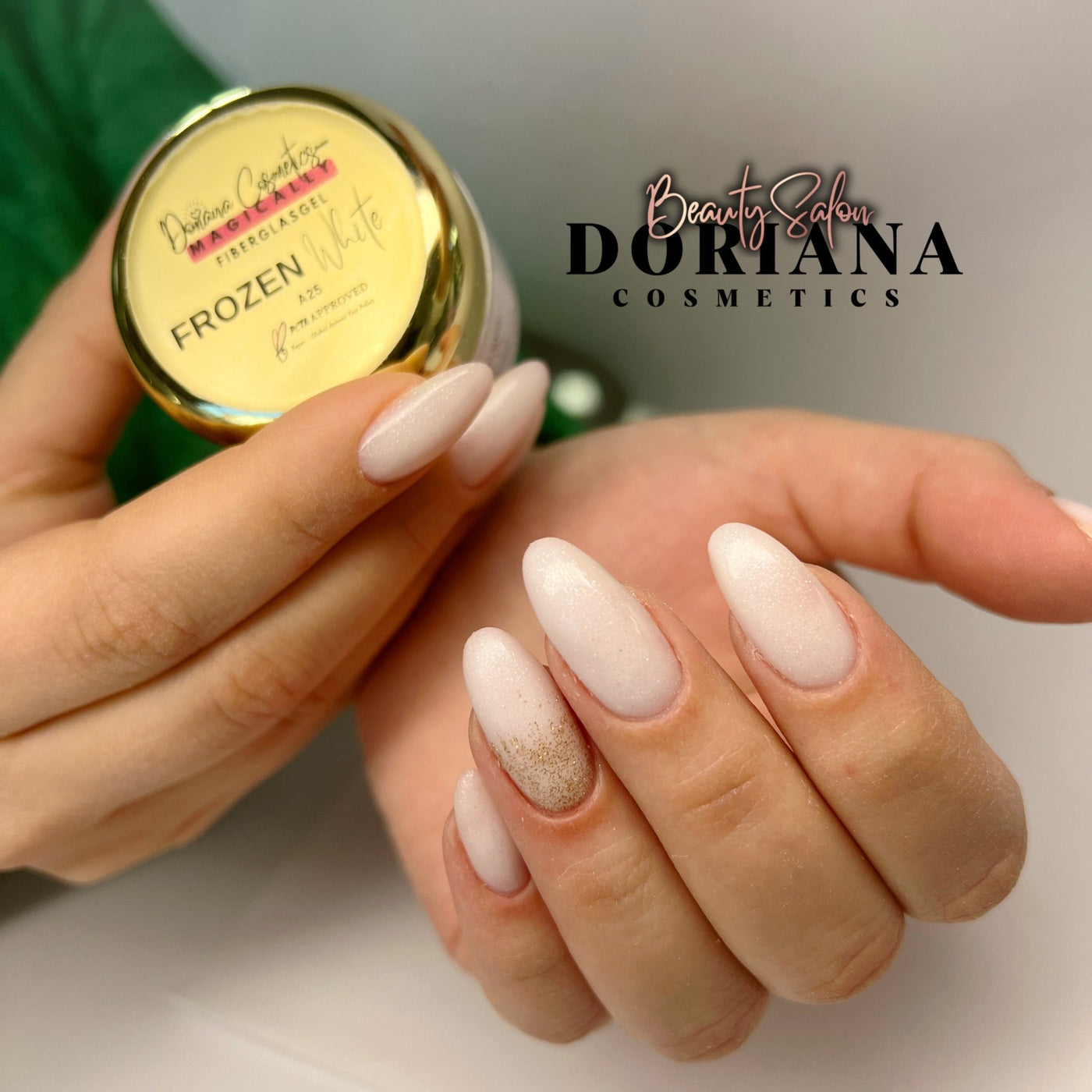 AUFFÜLLEN (Naturnagelverstärkung) mit Farbigem Aufbauton der Dauerhaften Nagelmodellage mit Gel / Acryl / Polygel - Doriana Cosmetics GmbH