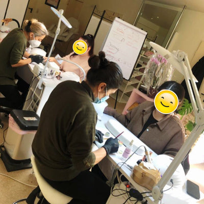 Online Russische Maniküren Kurs mit Gellack / Shellac / Nagellack - STALEKS approved - Doriana Cosmetics GmbH
