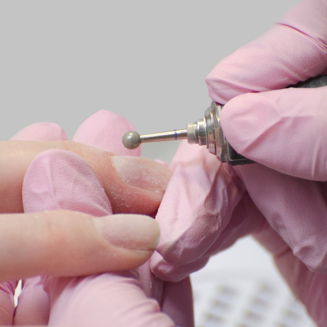 Online LIVE Schulung: Russische Maniküren mit Gellack / Shellac - Doriana Cosmetics GmbH